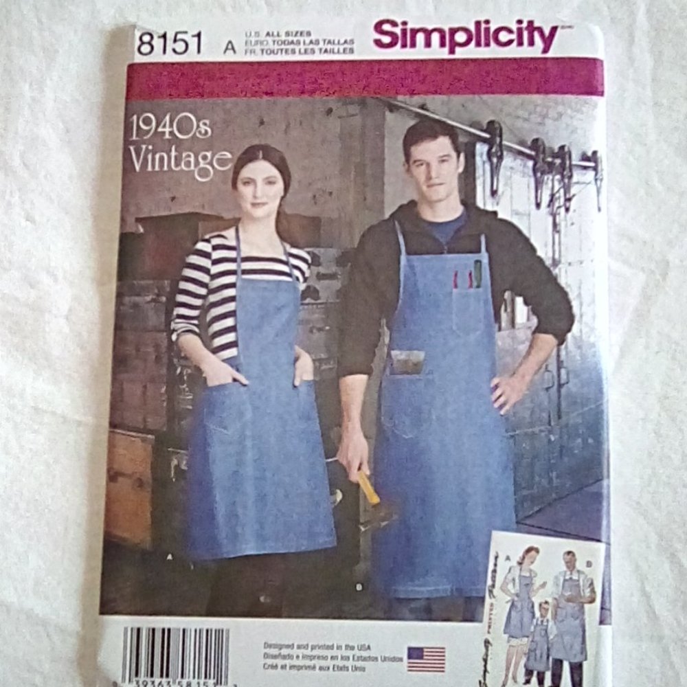Simplicity 8151 Vintage style apron Men's Misses' child's